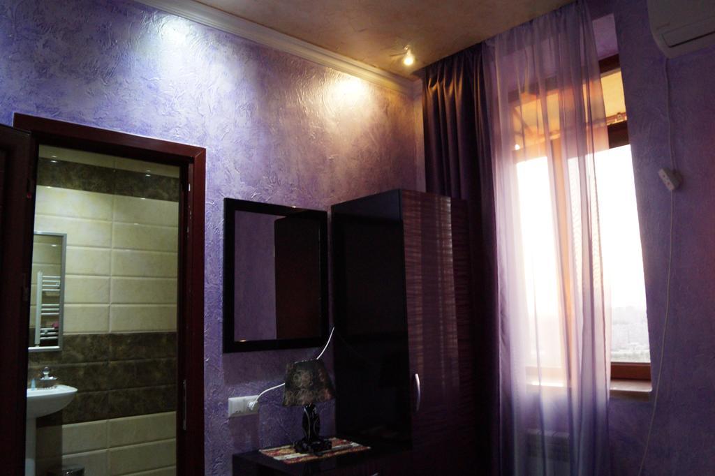 Planet Hotel Jereván Szoba fotó