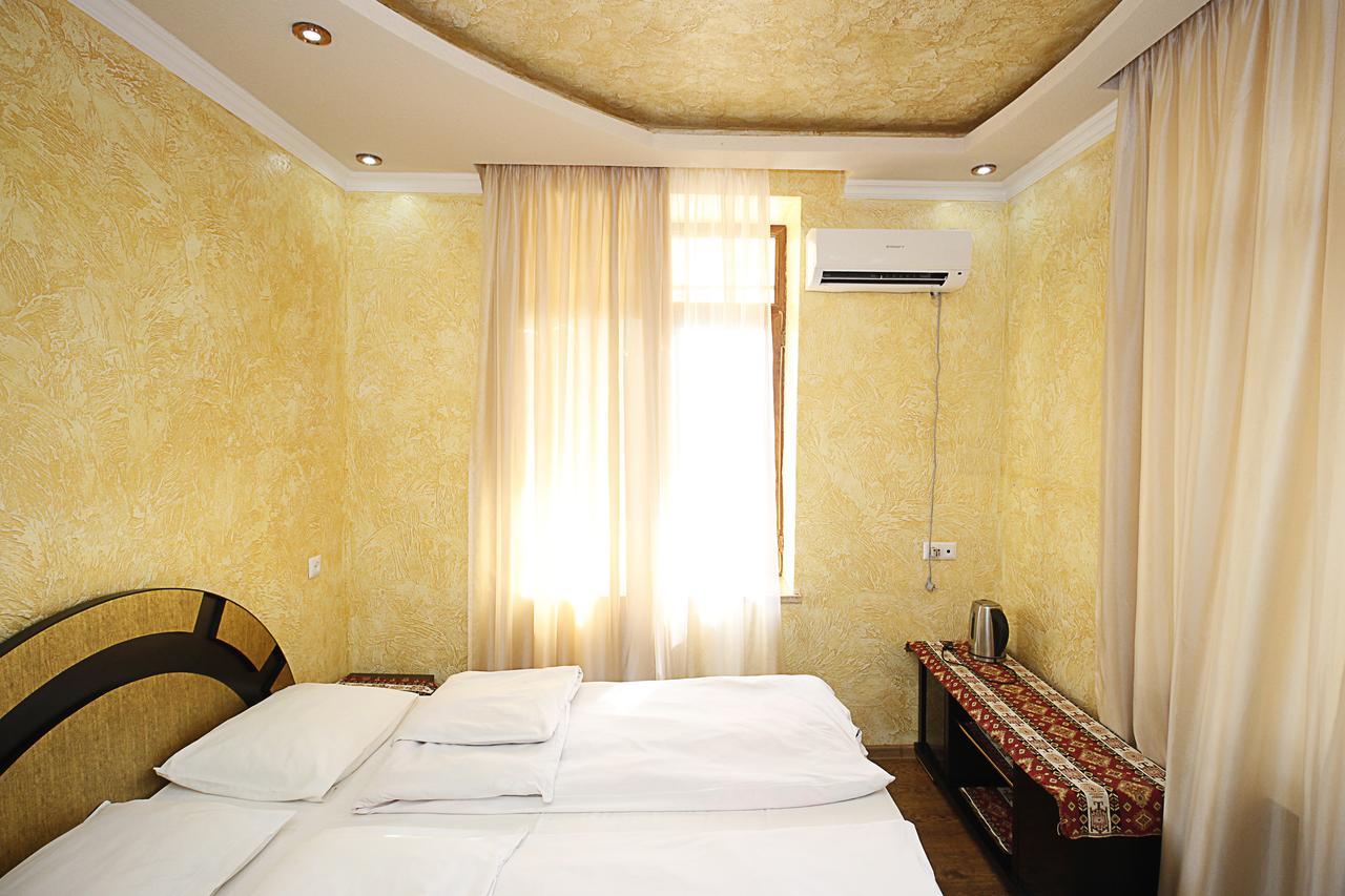 Planet Hotel Jereván Kültér fotó